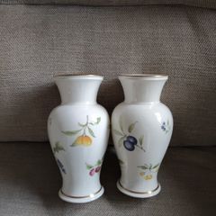 Two small collectable Arklow pottery matching vases