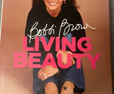 Bobbi Brown - Living Beauty
