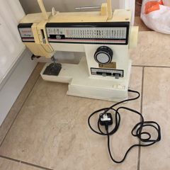 Vintage Singer Sewing Machine
