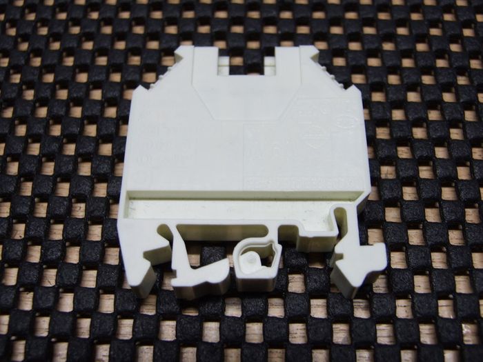 Din rail terminals (Large)