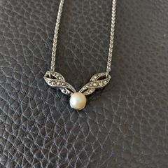 lovely dressy necklace