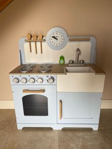 Toy Kitchen