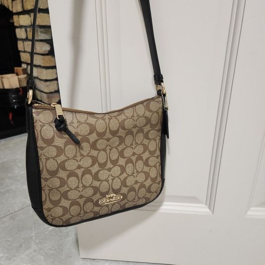 coach bag (authentic) NEW