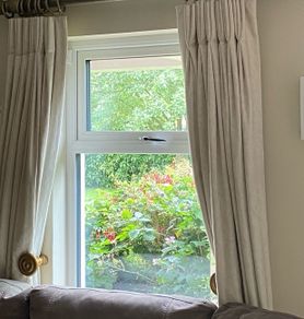 4 x Curtains Cream / Champagne colour