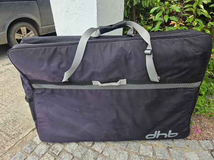DHB Elstead Wheeled Bike Bag