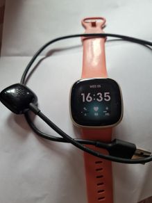 Fitbit versa 3