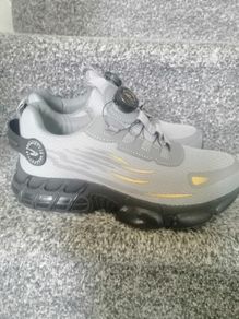 runners steel toe