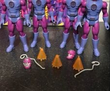 Marvel legends 4 Retro Sentinels
