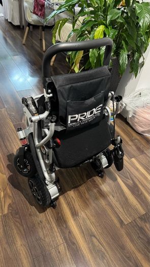 Igo electric wheelchair