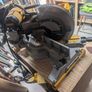Dewalt 718-LX Mitre Saw Image 2