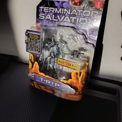 Terminator Salvation B1 Figure Vintage Playmates 2009