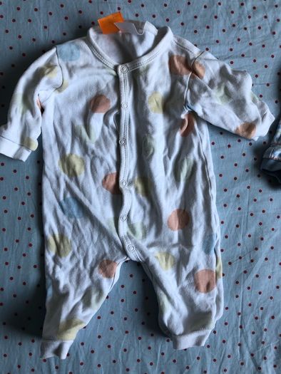 14 Footless baby grows.