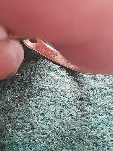 ladies 9ct gold ring