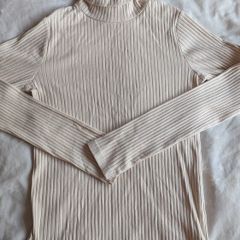 Polo neck top BNWT age 13-14
