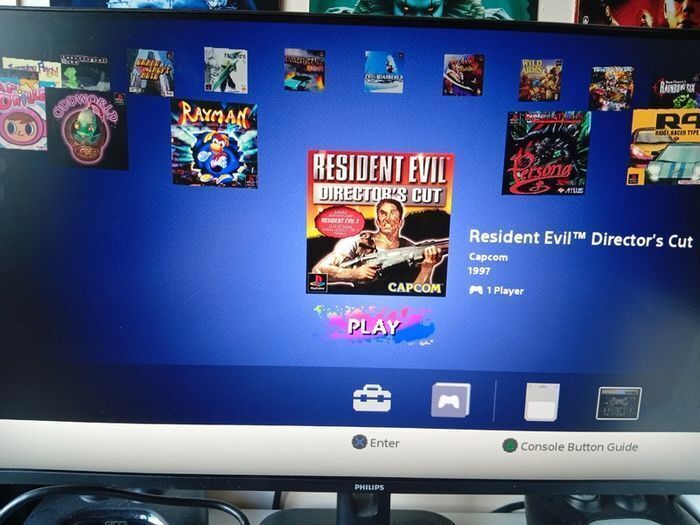 Ps1 Classic Mini With 20 Built In Games Excellent condition