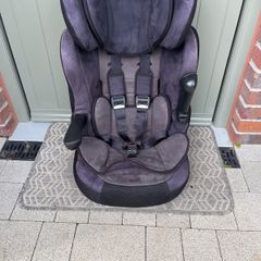 Car seat