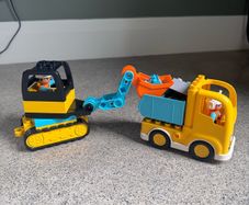 Lego Duplo Truck & Tracked Excavator