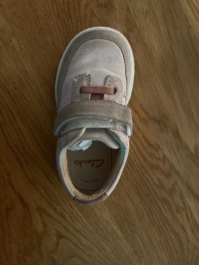 Clarks Fawn Hero toddler shoes size 5G