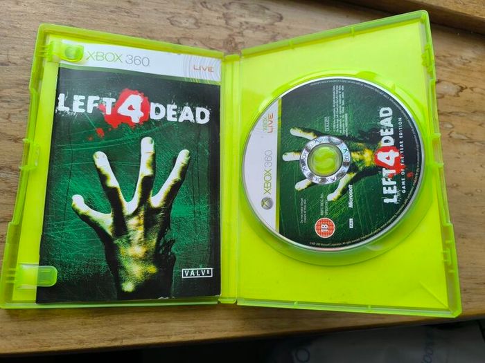 Xbox 360 Left 4 Dead GOTY Edition
