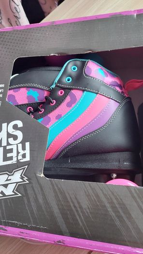 Retro Roller Skates - (NEW)