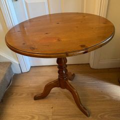 Solid Pine Round Occasional Table / Tripod Pedestal Side Table