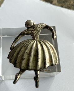 vintage brooch