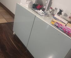 TV unit and matching sideboard in good condition