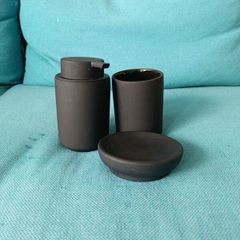 Bathroom set