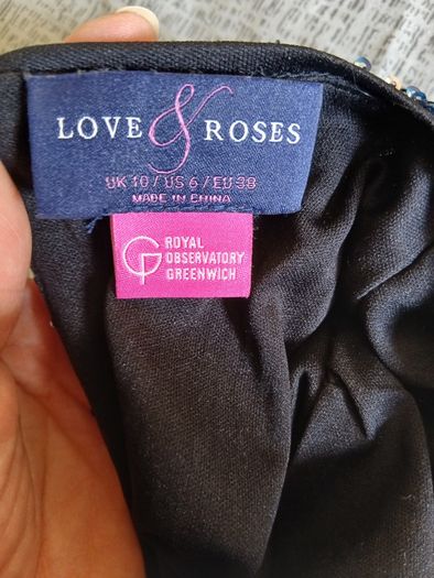 Love & Roses Sequin dress