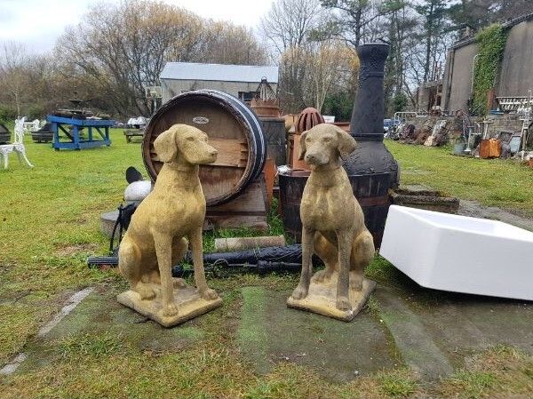 Hunting Dogs EG001