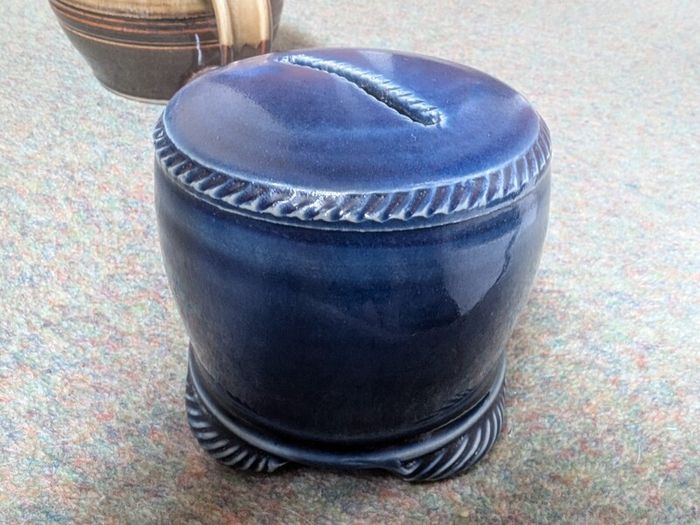 Shaving Scuttle & Blade Bank
