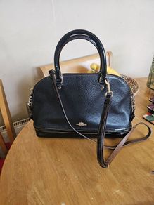 Coach Black Leather Hand/Shoulder Bag / NEW