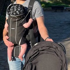 Baby bjorn carrier