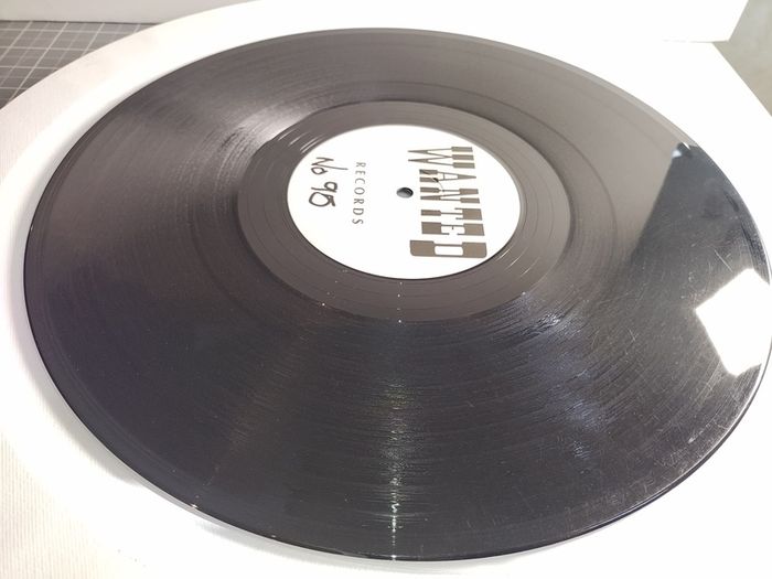 Empirion - Narcotic Influence - Wanted Records - CLASSIC Techno BELTER!! ORIGINAL Pressing! Drogs taking their lives away...