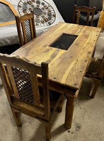 Table & 4 chairs