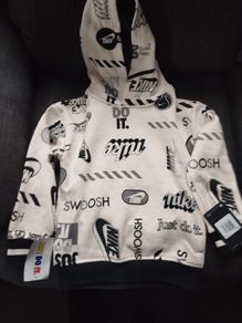 Kids Nike jumper size 5-6 years