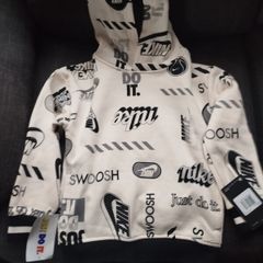 Kids Nike jumper size 5-6 years