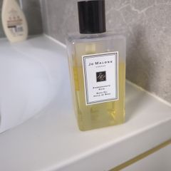 Jo Malone bath oil