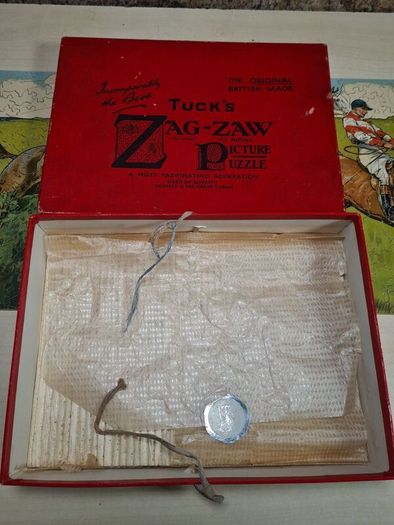 TUCKS ZAG ZAW JIGSAW PUZZLE -THE FAVOURITE LEADS - 520 pieces horse racing equestrian vintage antique