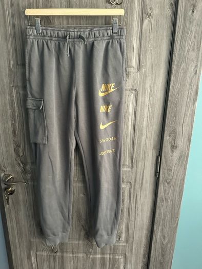 Nike Swoosh Tracksuit - XL Boys