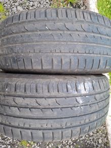 2x 235/55/19 Kumho