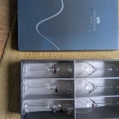 6 Newbridge Wine glasses - perfect condition never used