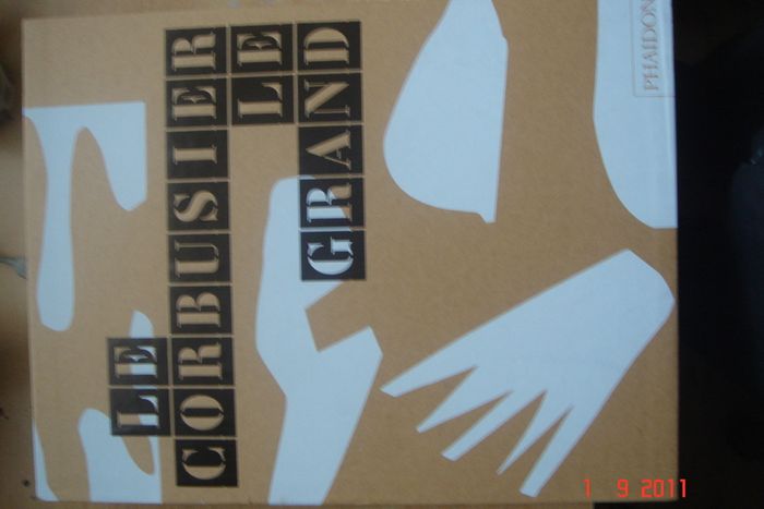 LE CORBUSIER LE GRANDE - PHAIDON- (in mint condition)