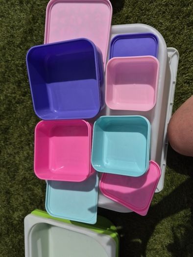Smiggle lunch box set