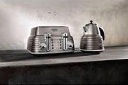 Beige Kettle and Toaster Set