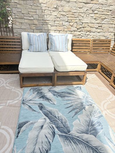 New 52cm x 52cm Oxford style Cambridge blue, French navy and white outdoor cushion