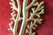 Beautiful Large Brooch. NEW.