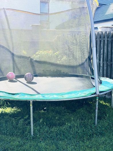 trampoline