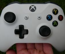 Xbox One Official Wireless Controller