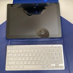 Lenovo Miix 520 (i5 8th Gen) 2-in-1 Tablet + Keyboard (Needs Battery)
